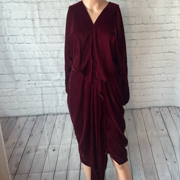 ASOS Dresses & Skirts - ASOS Maroon long sleeve dress size 6